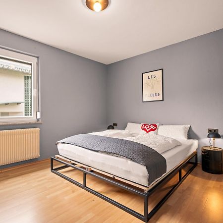 Apartment Fuer Bis Zu 6 Personen Mit Terrasse Und Klima FDH Exteriör bild