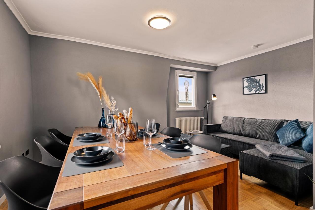Apartment Fuer Bis Zu 6 Personen Mit Terrasse Und Klima FDH Exteriör bild
