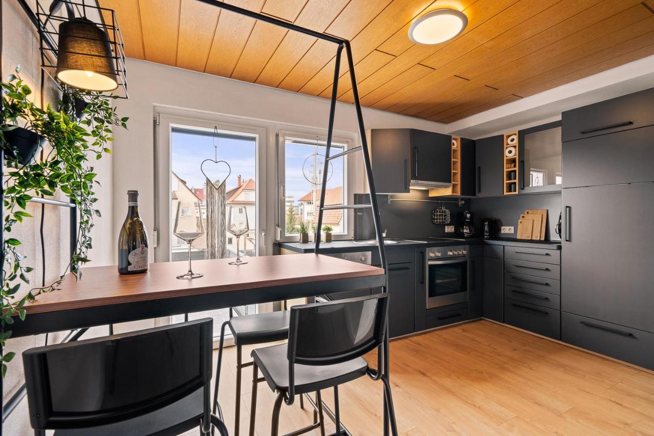 Apartment Fuer Bis Zu 6 Personen Mit Terrasse Und Klima FDH Exteriör bild