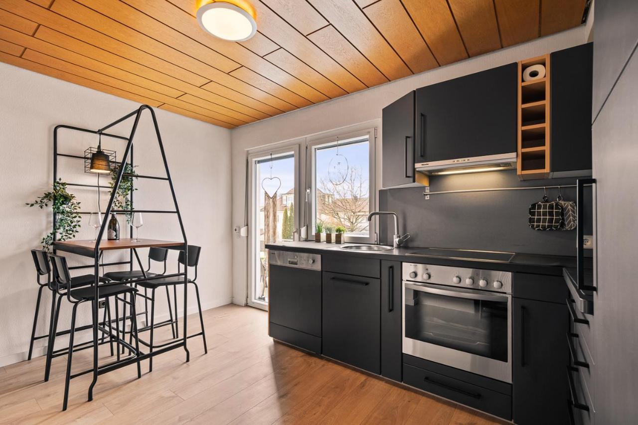 Apartment Fuer Bis Zu 6 Personen Mit Terrasse Und Klima FDH Exteriör bild